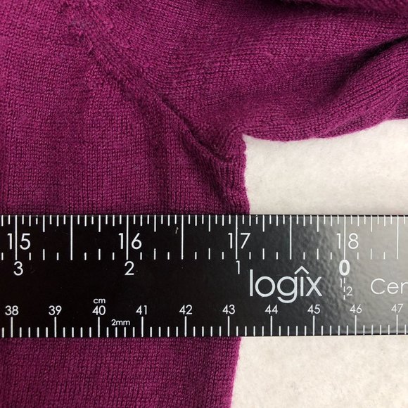 Halogen Women's Size Medium Purple 100% Merino Wool Knit V-Neck Cardigan Sweater - Picture 5 of 9